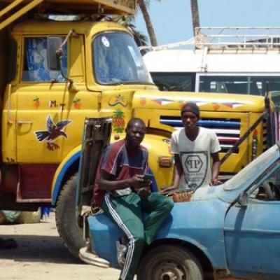 Vieux camions au Senegal