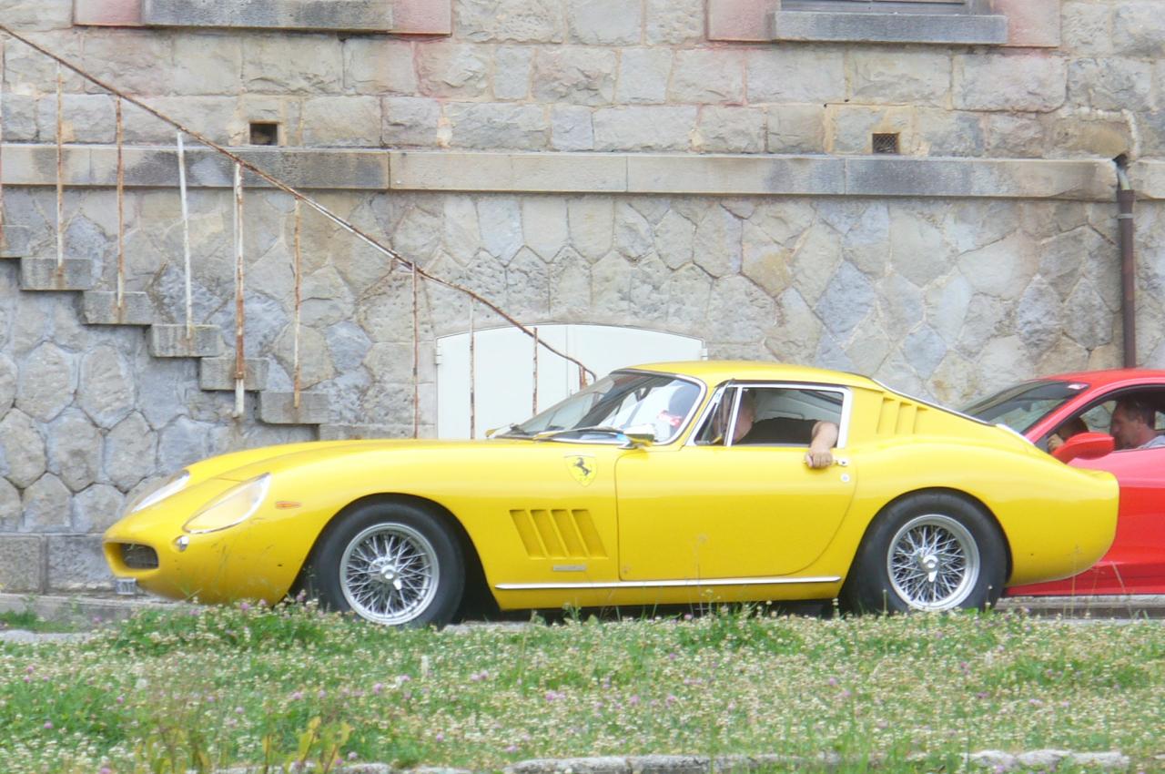 275 gtb
