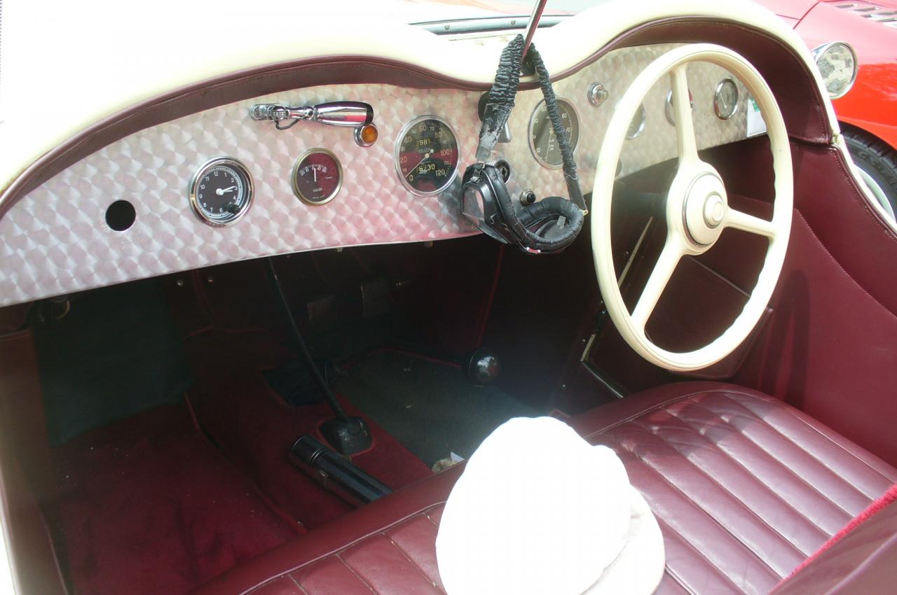 lancia conduite à droite 1934
