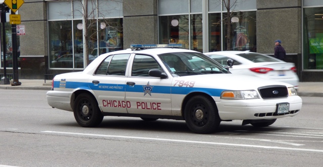 Chicago police, ford crown victoria,(vintage cars)