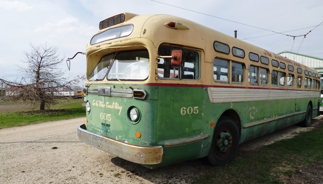 Flxible bus (vintage cars & co)