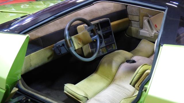Intérieur de la Ramarro Bertone vintage car& co