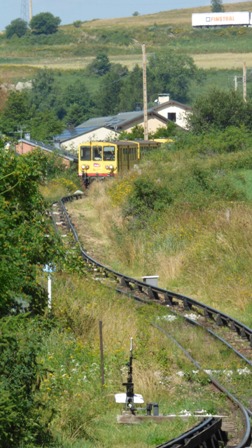 Tortillard à 3 rails; Le train jaune