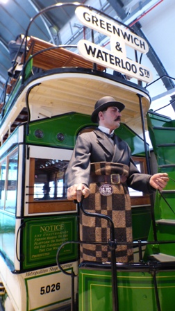 Conducteur en tenue, London transport museum