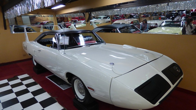 Plymouth road runner une vraie, volo museum, (vintage cars & co)